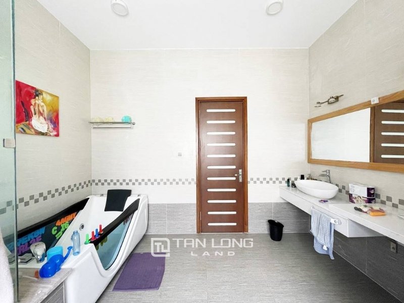 3 bedrooms Villa in Long Bien, Ha Noi, Vietnam No. 2290