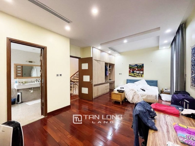 3 bedrooms Villa in Long Bien, Ha Noi, Vietnam No. 2290