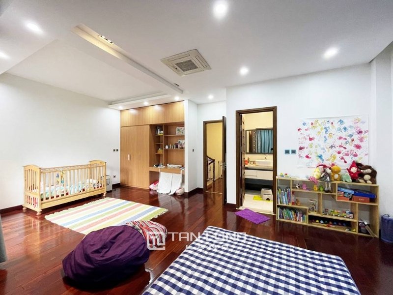 3 bedrooms Villa in Long Bien, Ha Noi, Vietnam No. 2290