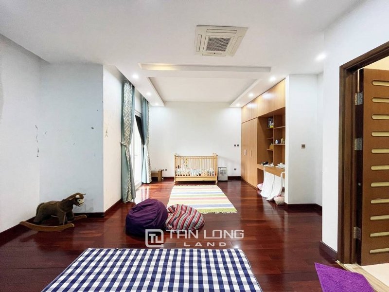3 bedrooms Villa in Long Bien, Ha Noi, Vietnam No. 2290