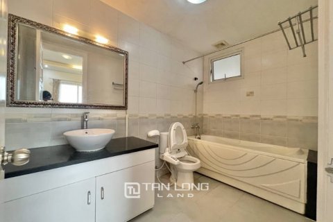 Квартира с 3 спальнями в Тэйхо, Ханой , № 2286 10