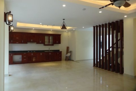 4 bedrooms House in Tay Ho, Ha Noi, No. 5276 11