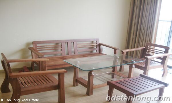 3 bedrooms Apartment in Dong Da, Ha Noi, Vietnam No. 8241