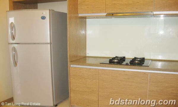 3 bedrooms Apartment in Dong Da, Ha Noi, Vietnam No. 8241