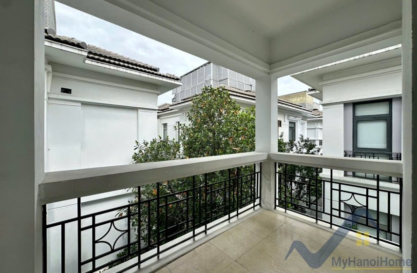 5 bedrooms Villa in Long Bien, Ha Noi, Vietnam No. 26402