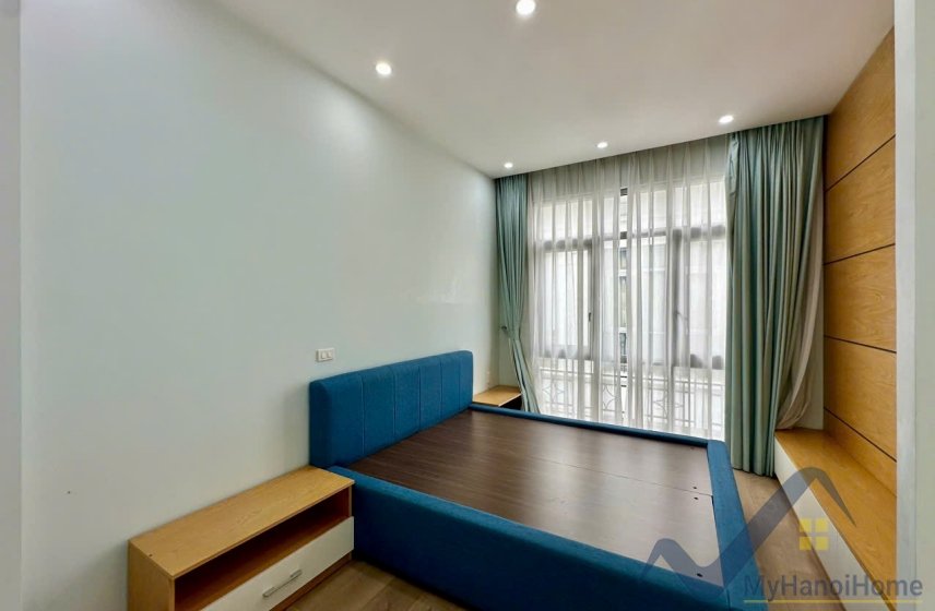 5 bedrooms Villa in Long Bien, Ha Noi, Vietnam No. 26402