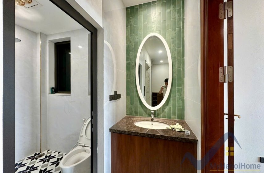 4 bedrooms House in Long Bien, Ha Noi, Vietnam No. 26406