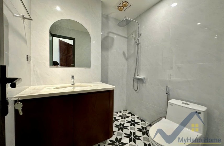 4 bedrooms House in Long Bien, Ha Noi, Vietnam No. 26406