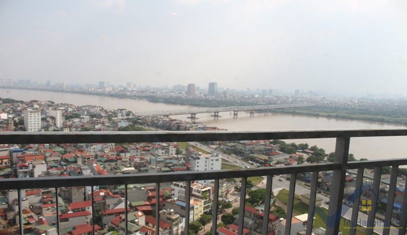 3 bedrooms Apartment in Long Bien, Ha Noi, Vietnam No. 19894