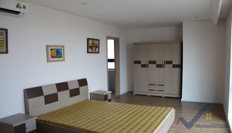 3 bedrooms Apartment in Long Bien, Ha Noi, Vietnam No. 19894