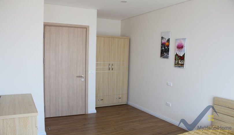 3 bedrooms Apartment in Long Bien, Ha Noi, Vietnam No. 19894