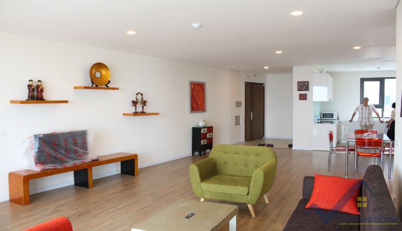3 bedrooms Apartment in Long Bien, Ha Noi, Vietnam No. 19894