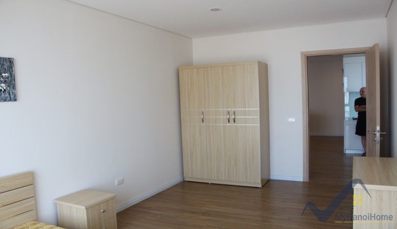 3 bedrooms Apartment in Long Bien, Ha Noi, Vietnam No. 19894