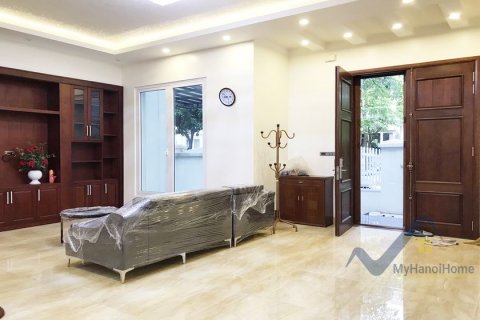 5 bedrooms Villa in Long Bien, Ha Noi, No. 19910