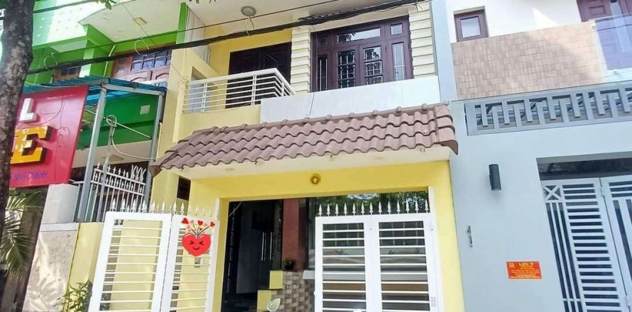 Studio Townhouse in Binh Chanh, Ho Chi Minh, No. 17284