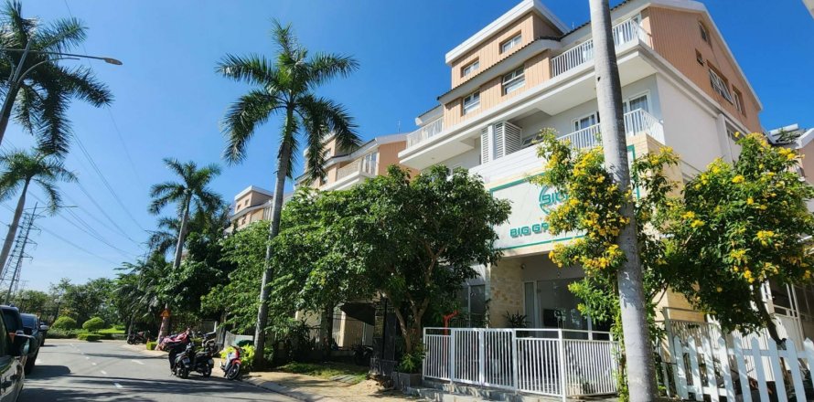Studio Villa in Nha Be, Ho Chi Minh,  No. 17291