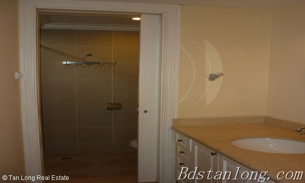3 bedrooms Apartment in Nam Tu Liem, Ha Noi, Vietnam No. 8475