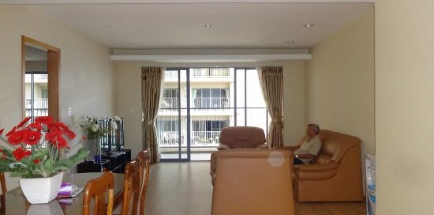 2 bedrooms Apartment in Dong Da, Ha Noi, No. 8068