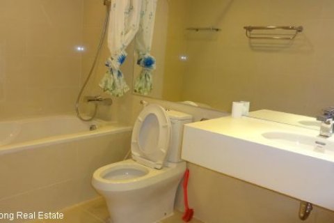 2 bedrooms Apartment in Dong Da, Ha Noi, No. 8068 6