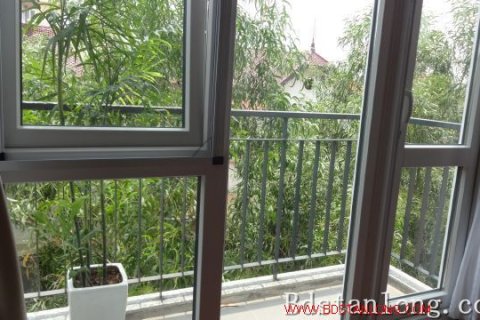 2 bedrooms Apartment in Tay Ho, Ha Noi, No. 7438 9