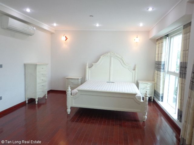 3 bedrooms Apartment in Tay Ho, Ha Noi, Vietnam No. 7437