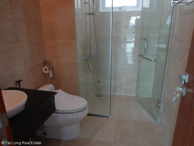 3 bedrooms Apartment in Tay Ho, Ha Noi, Vietnam No. 7437