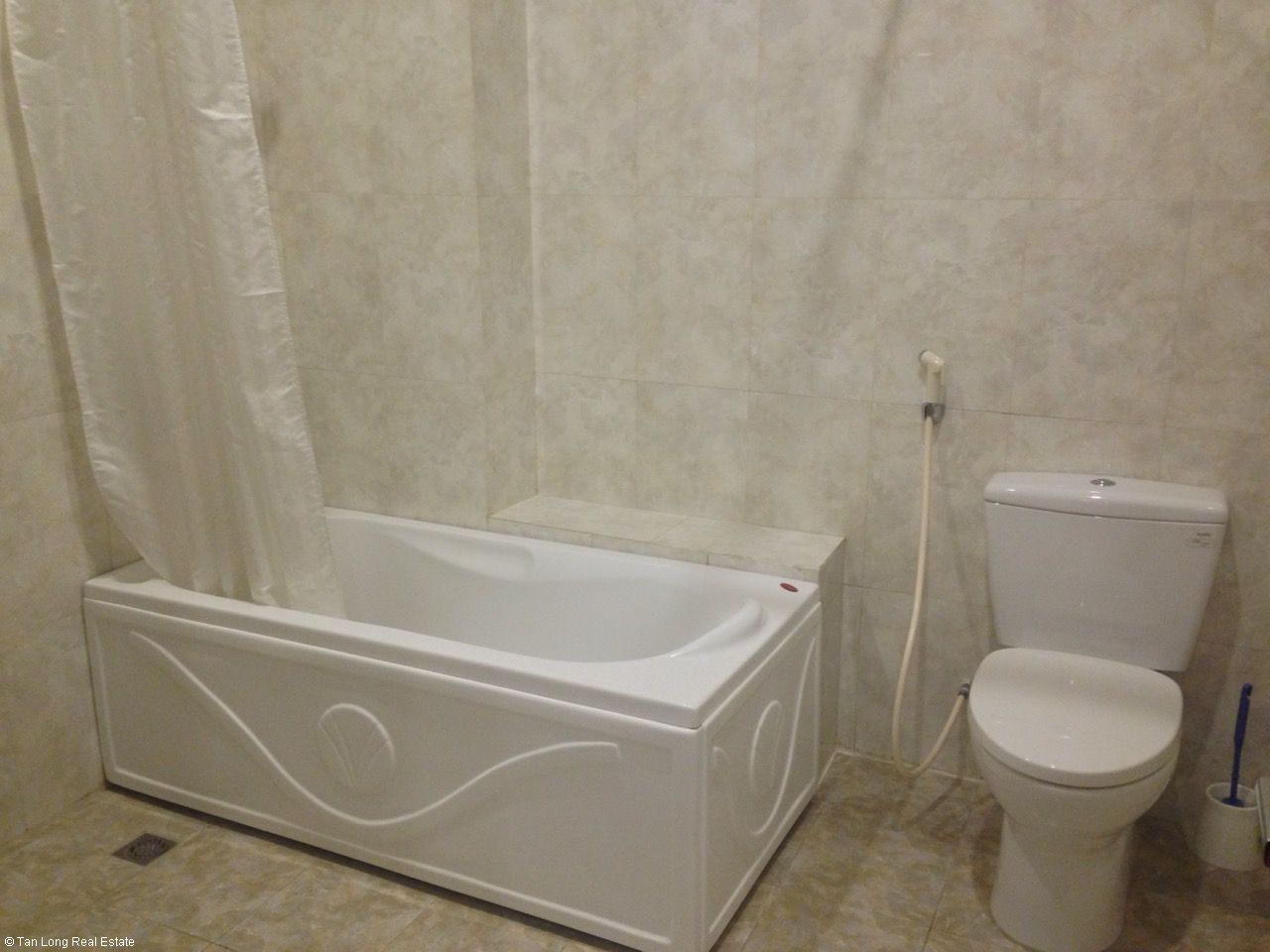 2 bedrooms Apartment in Hoan Kiem, Ha Noi, Vietnam No. 7442