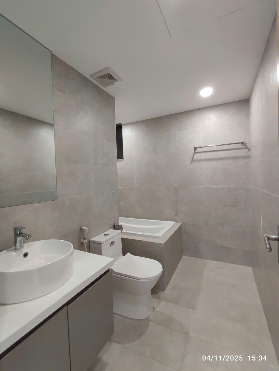 2 bedrooms Shop in District 7, Ho Chi Minh, Vietnam No. 29946
