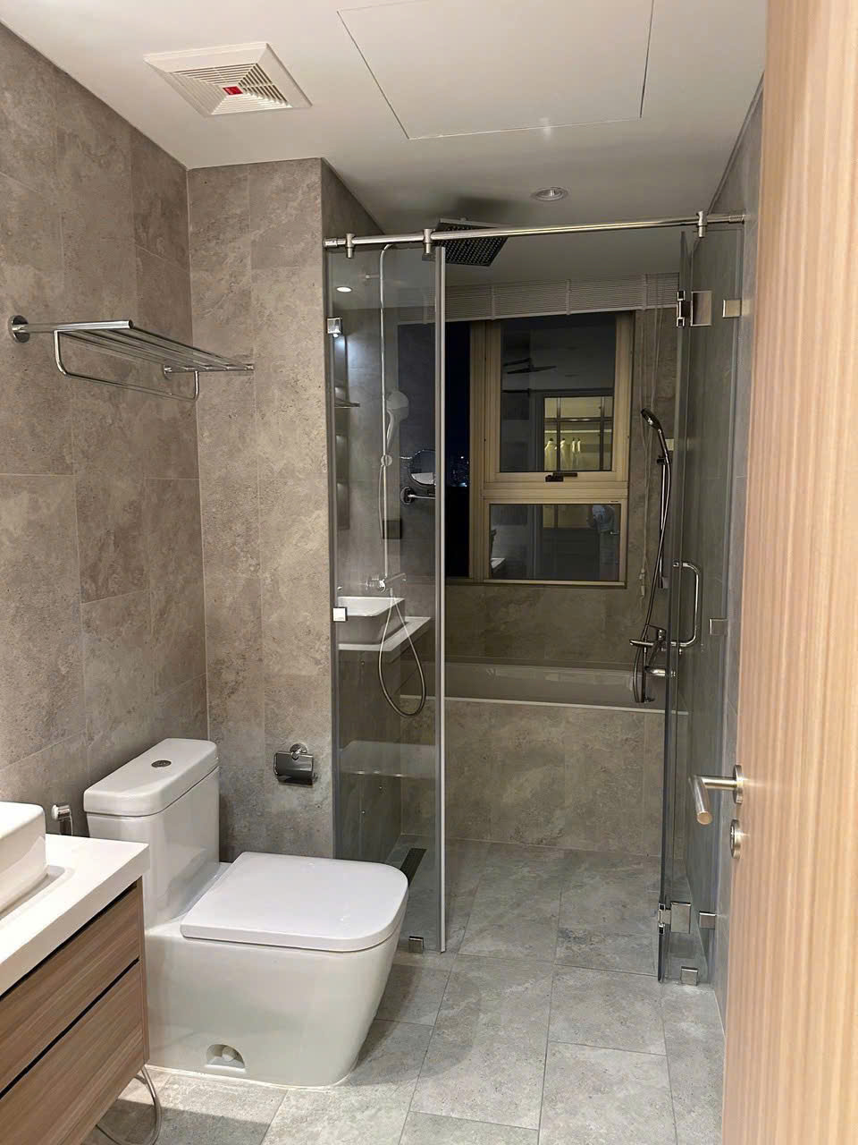 3 bedrooms Apartment in District 7, Ho Chi Minh, Vietnam No. 29948