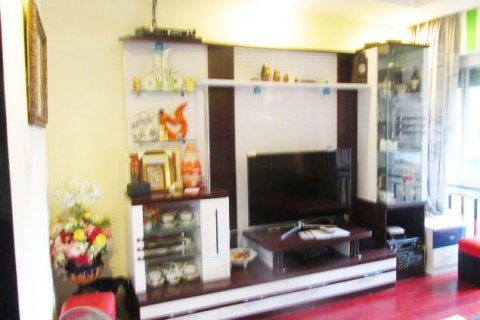 5 bedrooms House in Dong Da, Ha Noi, No. 6763 2