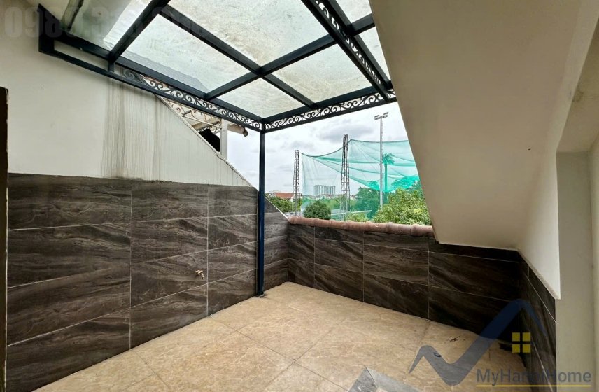 4 bedrooms Villa in Long Bien, Ha Noi, Vietnam No. 26386