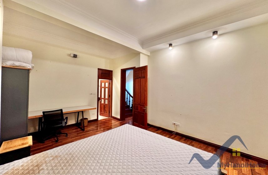 5 bedrooms Villa in Tay Ho, Ha Noi, Vietnam No. 26378