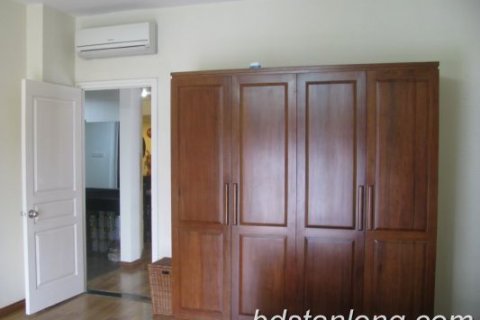 3 bedrooms Apartment in Tay Ho, Ha Noi, No. 8668 2