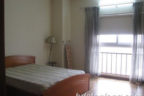 3 bedrooms Apartment in Tay Ho, Ha Noi, No. 8668