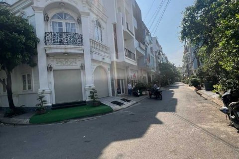 Studio Villa in District 7, Ho Chi Minh, No. 24417