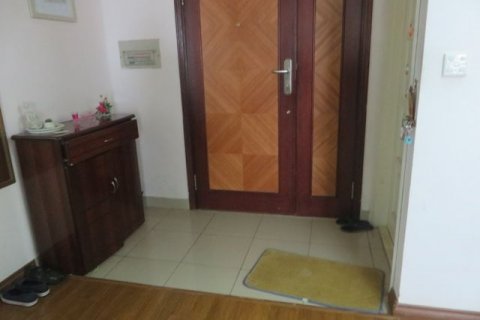 Квартира с 3 спальнями в Тэйхо, Ханой ,  № 5413