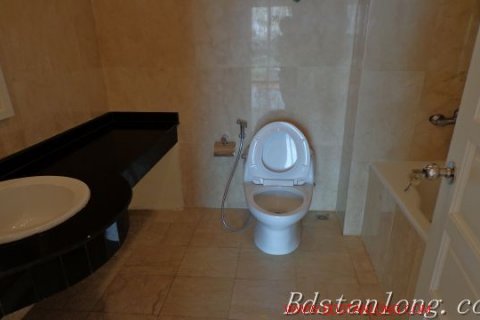4 bedrooms Apartment in Tay Ho, Ha Noi,  No. 7806 7
