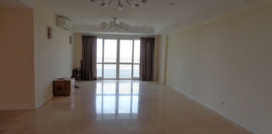 4 bedrooms Apartment in Tay Ho, Ha Noi,  No. 7806