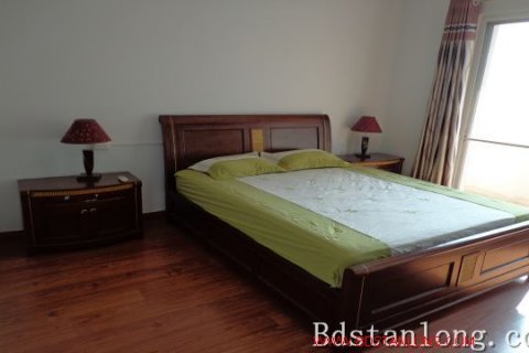 4 bedrooms Apartment in Tay Ho, Ha Noi,  No. 7805 8