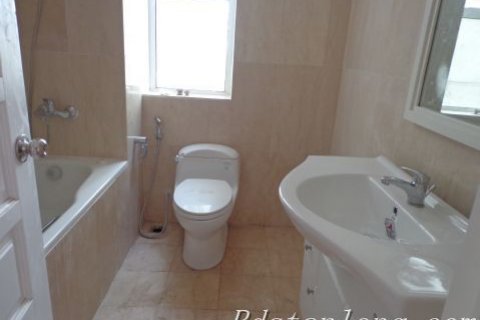 Квартира с 3 спальнями в Тэйхо, Ханой ,  № 7810 7