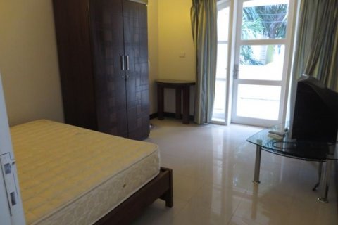 4 bedrooms Villa in Tay Ho, Ha Noi, No. 6210 18