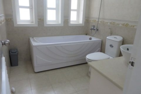 4 bedrooms Villa in Tay Ho, Ha Noi, No. 6210 25