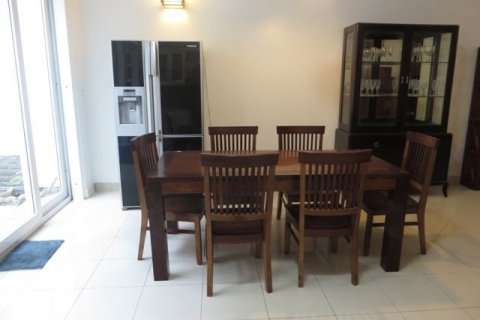 4 bedrooms Villa in Tay Ho, Ha Noi, No. 6210 6