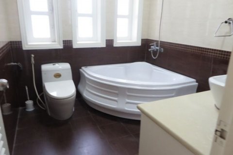 4 bedrooms Villa in Tay Ho, Ha Noi, No. 6210 21