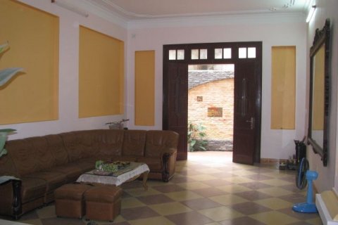 Дом с 4 спальнями в Тэйхо, Ханой ,  № 6209 3