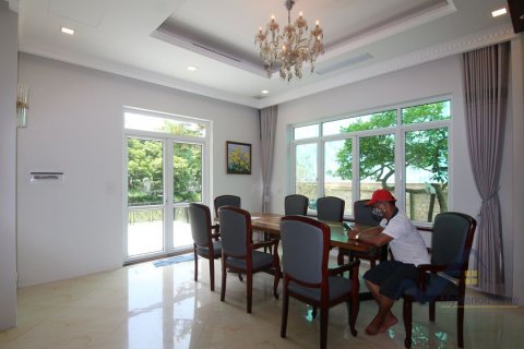 4 bedrooms Villa in Long Bien, Ha Noi,  No. 19716 2