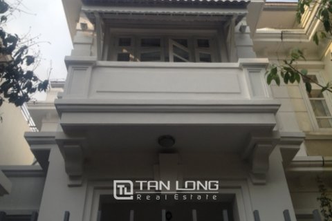 5 bedrooms Villa in Tay Ho, Ha Noi, No. 4580