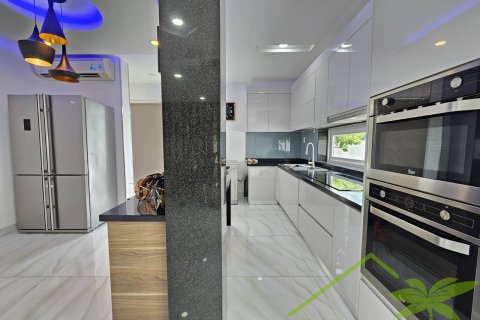 Вилла с 4 спальнями в Нячанг, № 28511 7