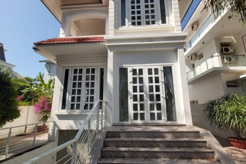 4 bedrooms Villa in Nha Trang, No. 28649