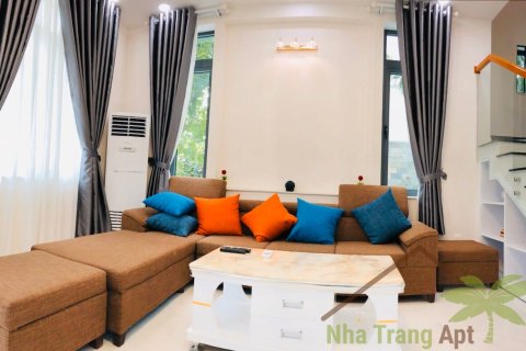 5 bedrooms Villa in Nha Trang, No. 28603 2